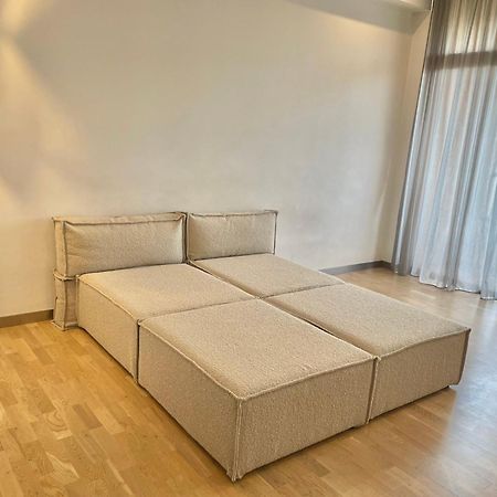 Metro Apartment Yerevan Ngoại thất bức ảnh