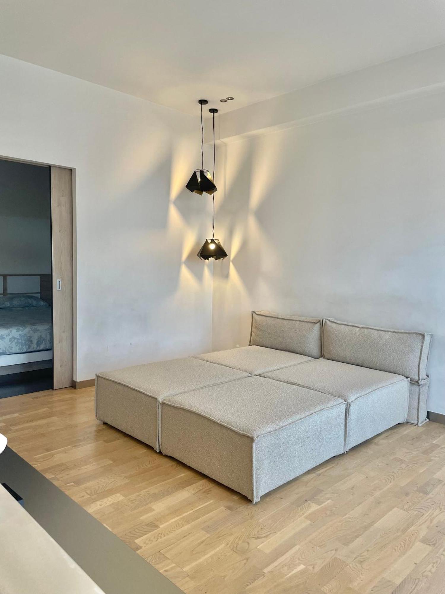 Metro Apartment Yerevan Ngoại thất bức ảnh