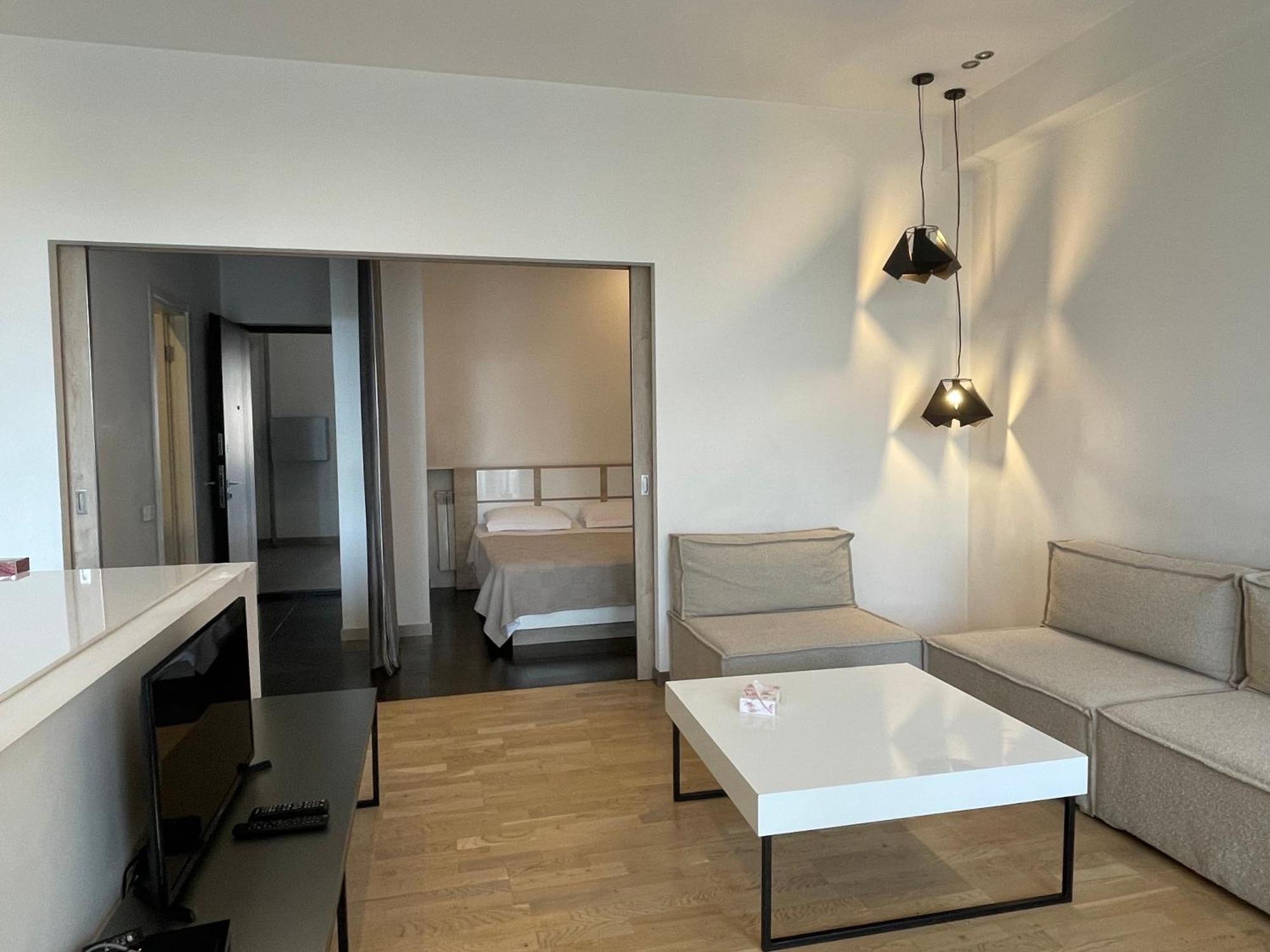 Metro Apartment Yerevan Ngoại thất bức ảnh