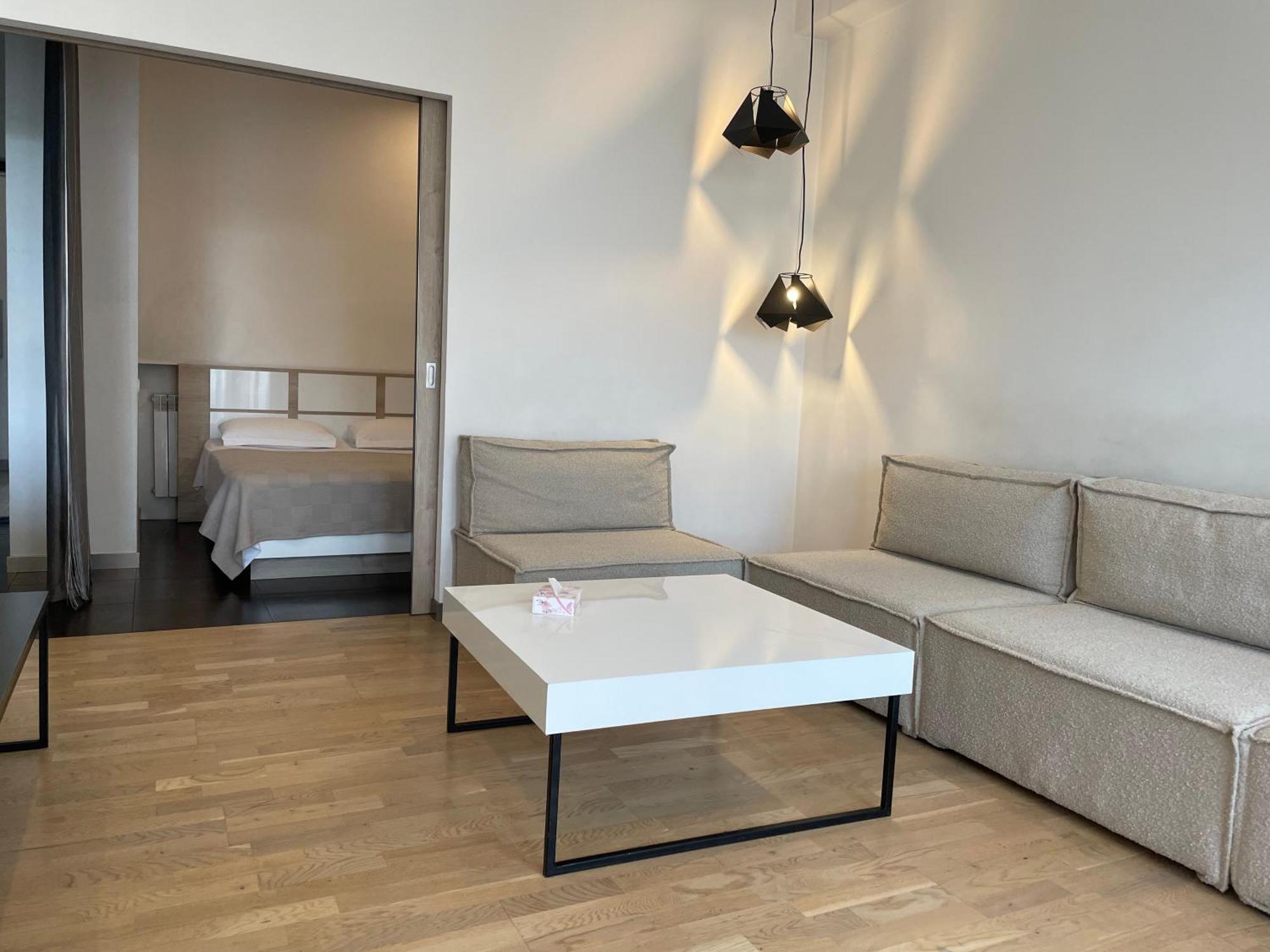 Metro Apartment Yerevan Ngoại thất bức ảnh