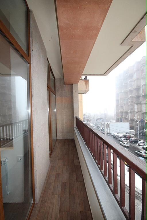 Metro Apartment Yerevan Ngoại thất bức ảnh